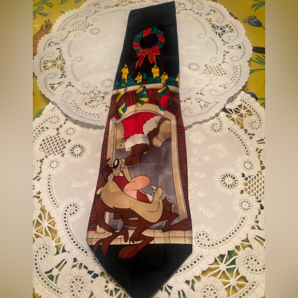 Looney Tunes Tasmanian Devil Silk Christmas 🎄 Tie